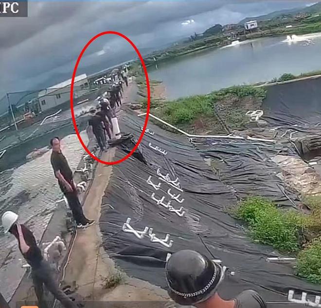 关于赛地聚焦——社区盾清晨热度飙升，圣安东尼奥马刺官宣签约，话题不断，控场能力受关注的信息